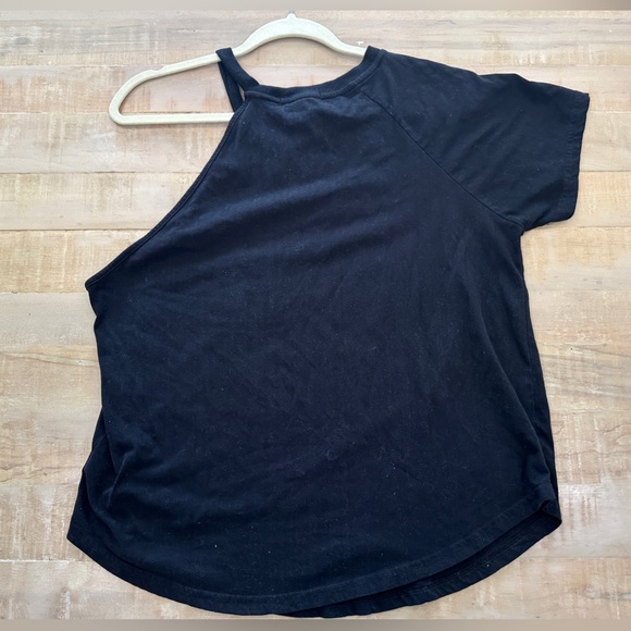 Forever 21 one shoulder distressed short sleeve off the shoulder shirt tee top - Picture 8 of 9